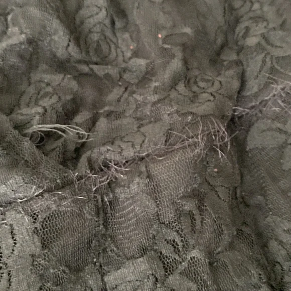 Black floral double-layer diagonal v-neck midi Flowy dress - Picture 10 of 17